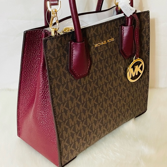 Michael Kors Handbags - SOLD NWT Michael Kors Mercer Medium Logo and leather Accordian crossbody bag